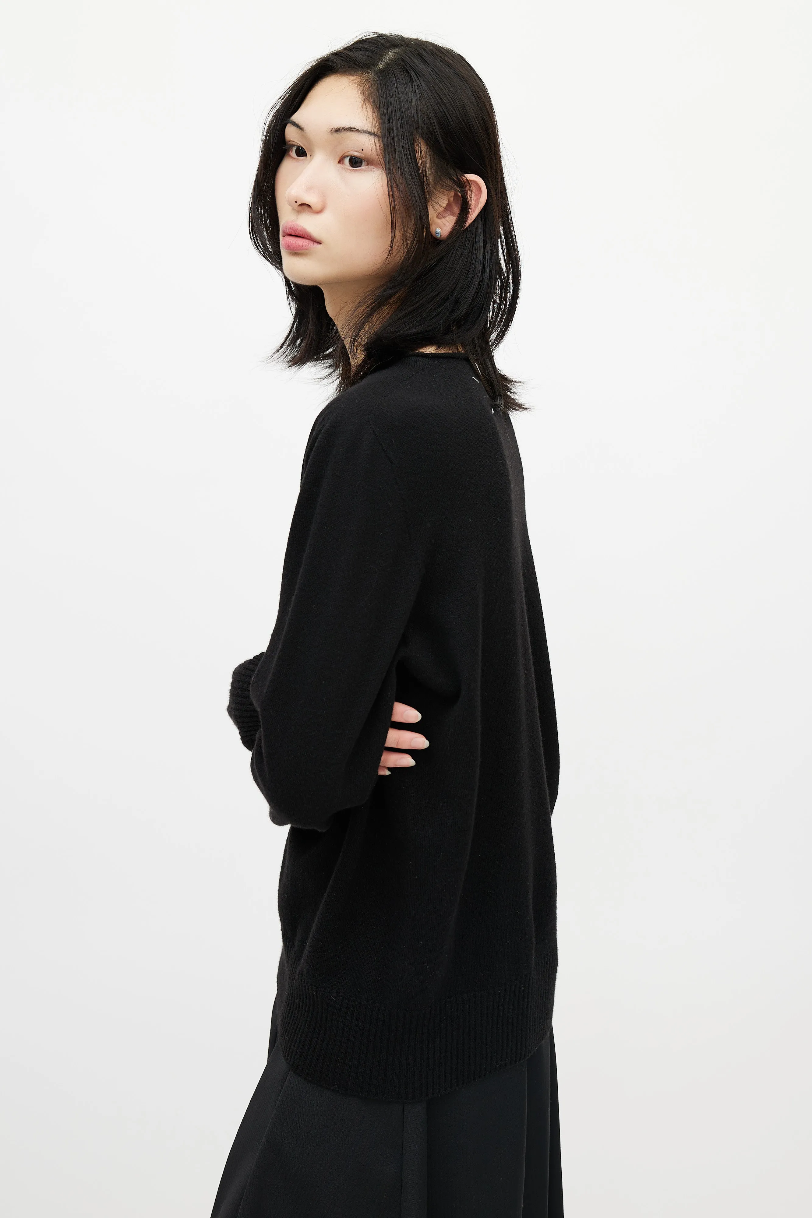 Black Cashmere Knit Sweater