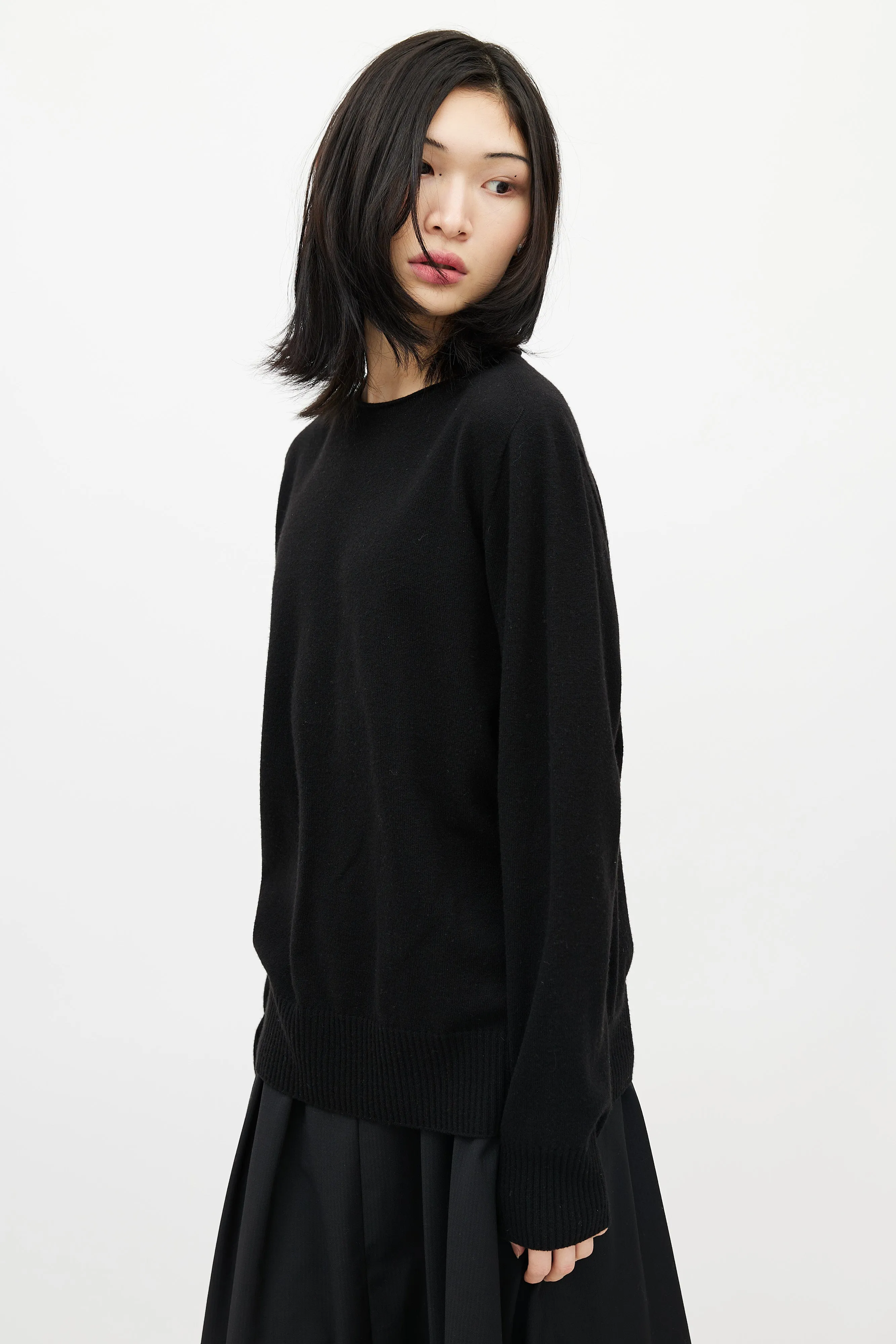 Black Cashmere Knit Sweater