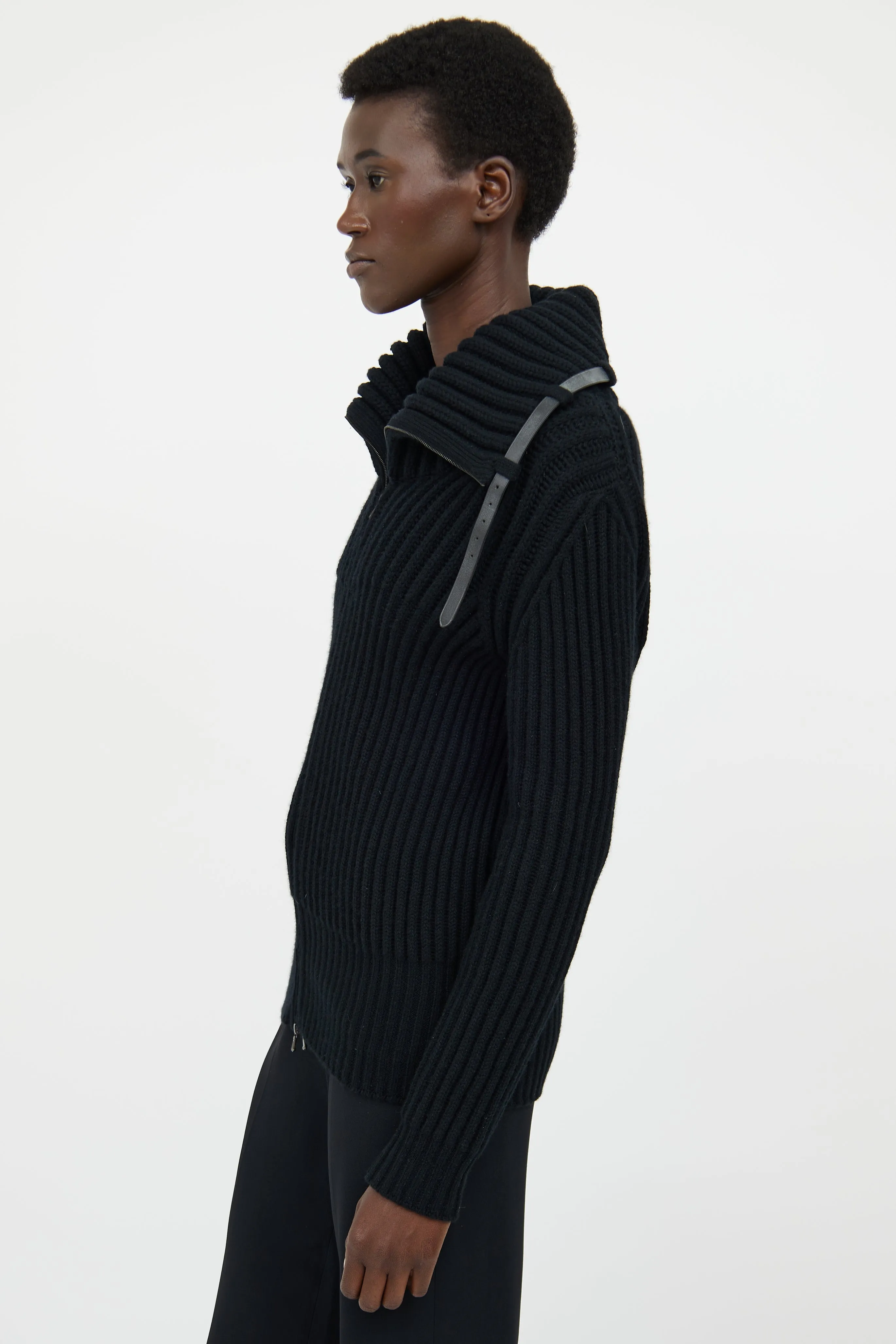 Black Cashmere Ribbed Zip Sweater