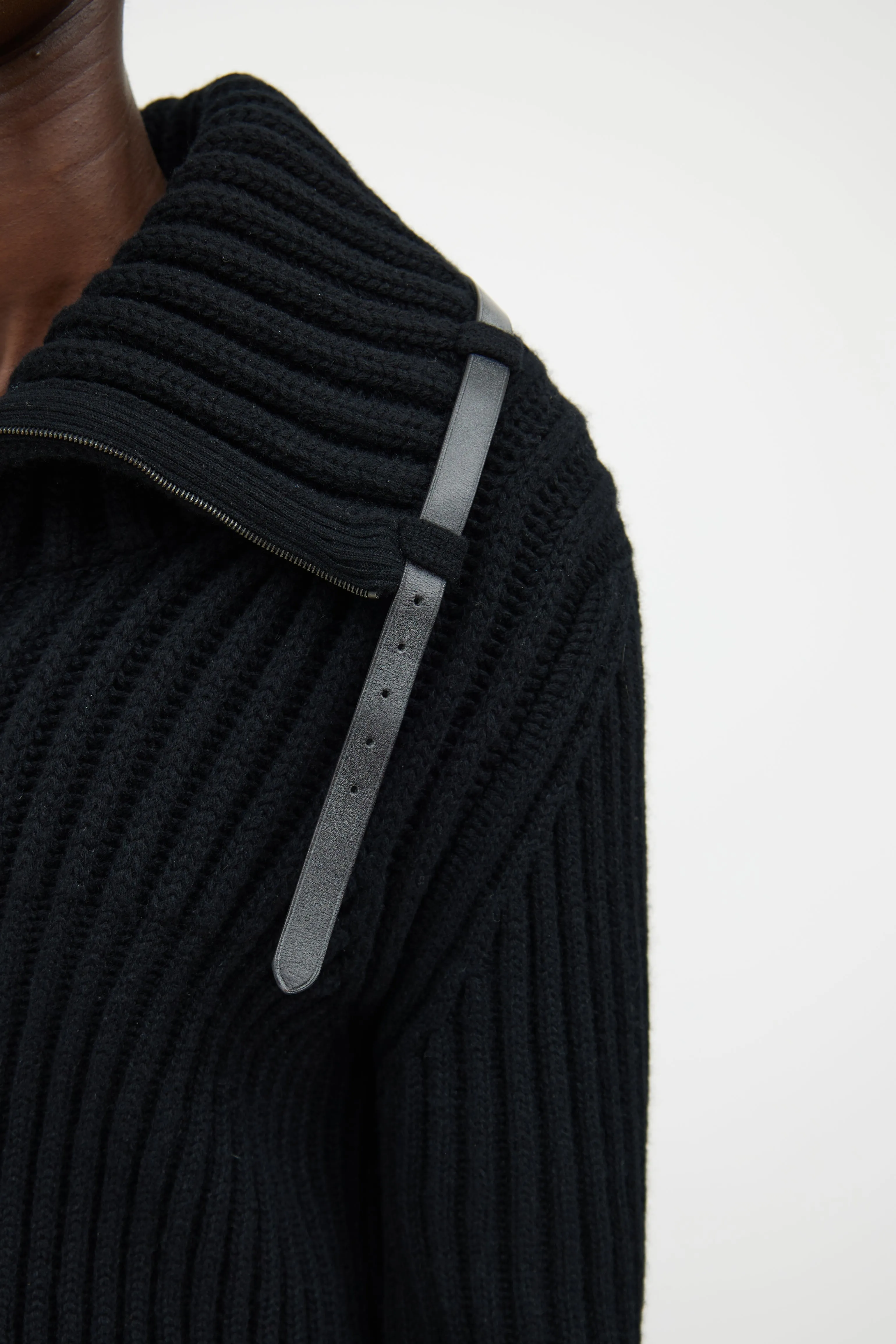 Black Cashmere Ribbed Zip Sweater