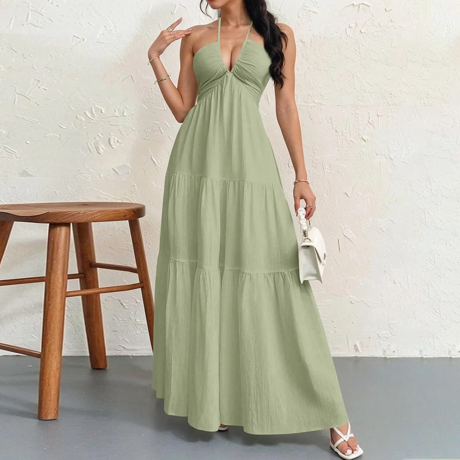 Halter Maxi Dresses for Women 2025 Elegant V Neck Spaghetti Strap Dress Casual Boho Tiered Hem a Line Corset Sundress