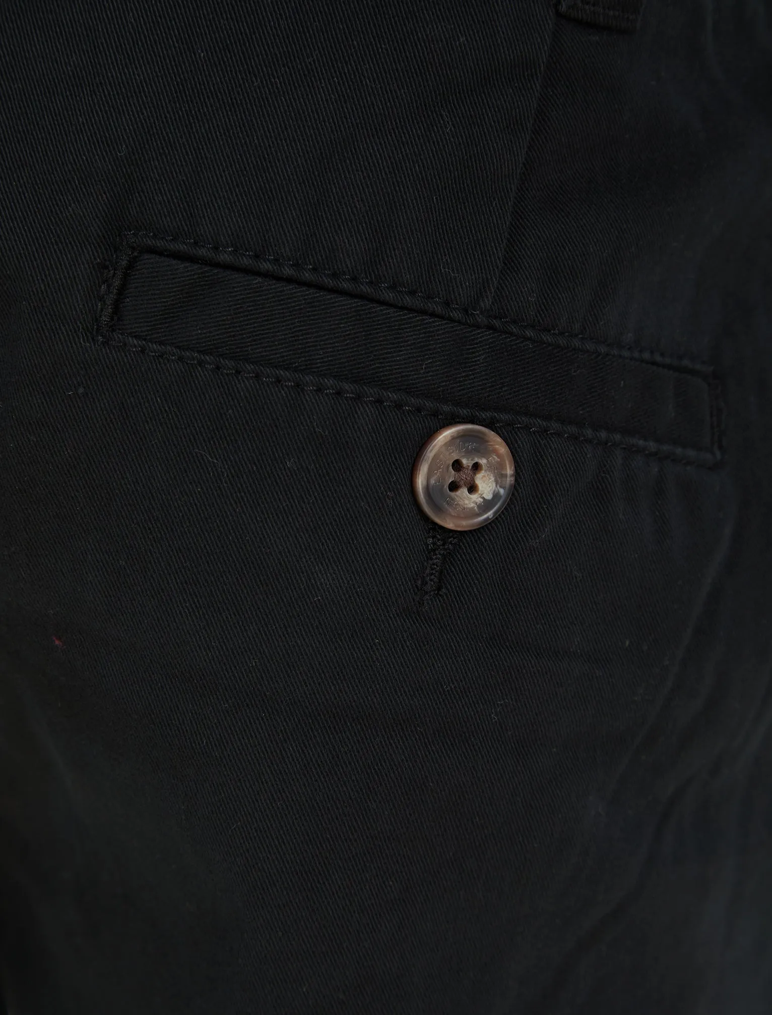 Kynance Cotton Twill Chino Shorts in Jet Black - Kensington Eastside