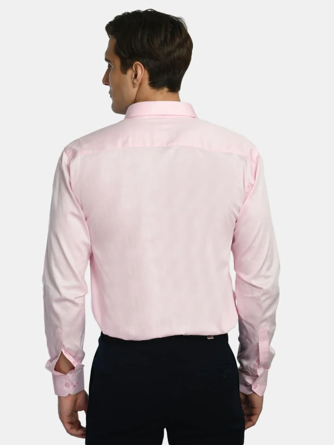 Solid Pink Spread Collar Formal Shirt with Curved Hemline