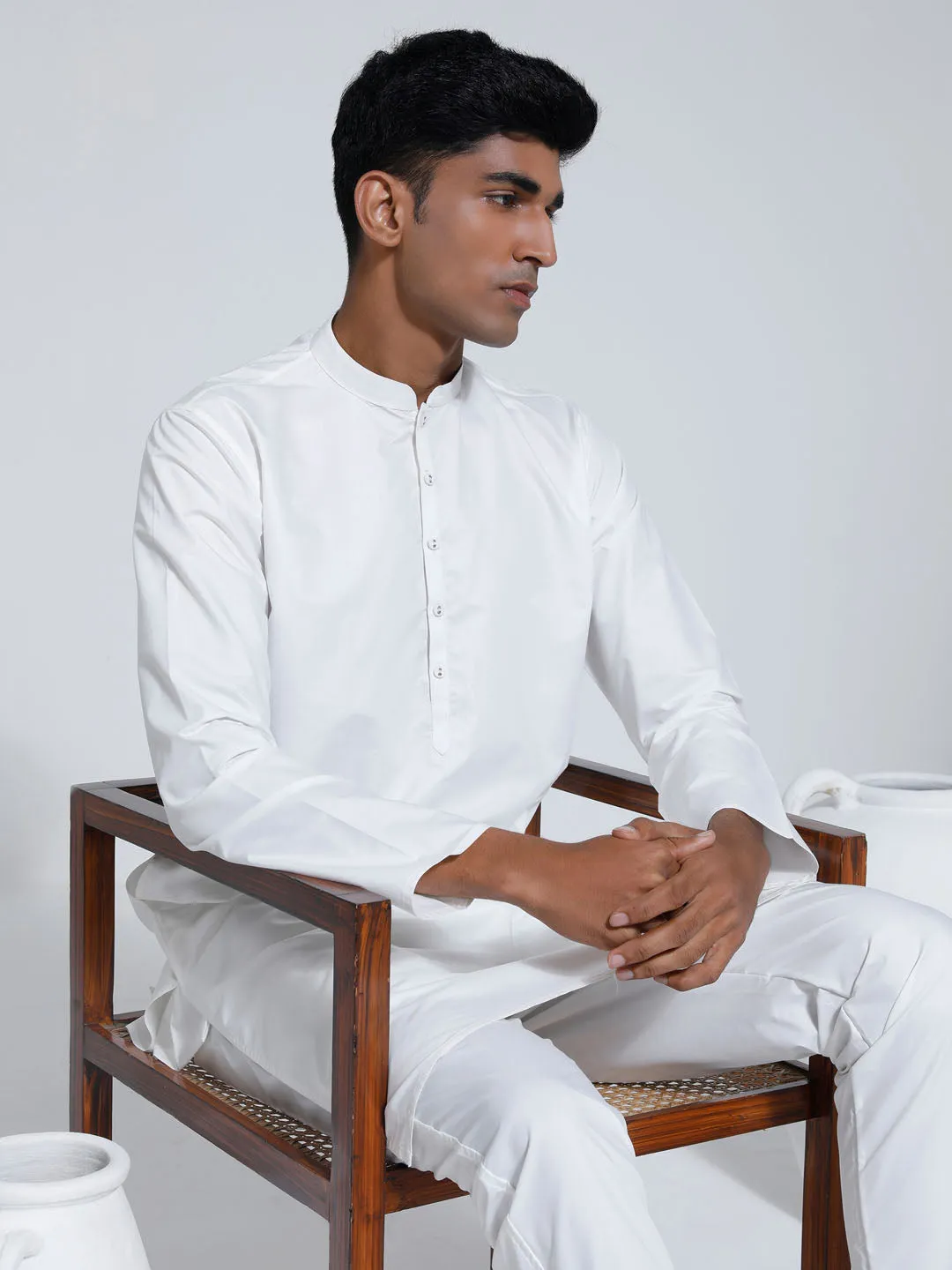 VASTRAMAY White Cotton Silk Kurta Pyjama Set