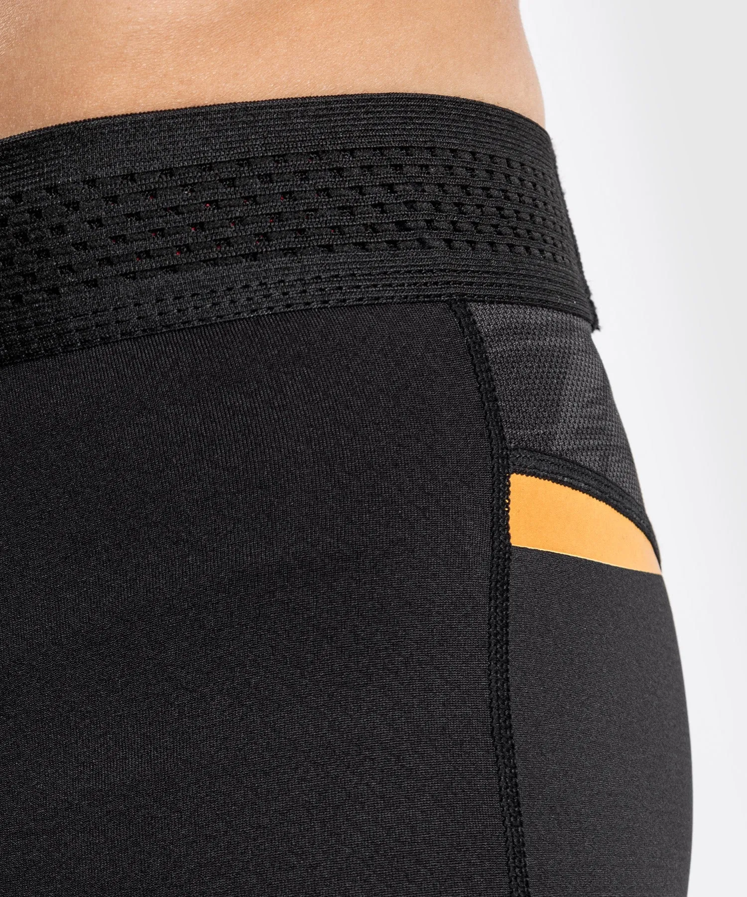 Venum Tempest 2.0 Compression Tights – Black/Gold